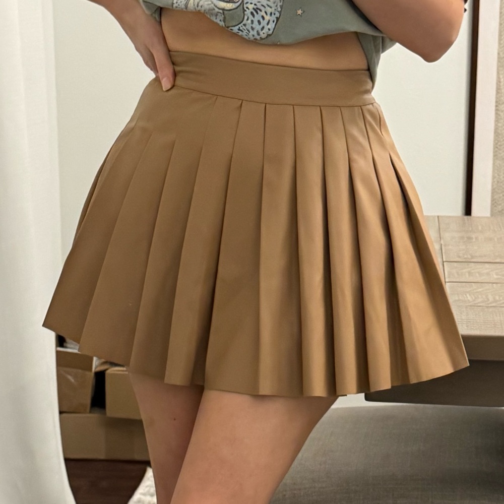 Camel Tan Pleated Women's Skort (Skirt but has connected Shorts under)
